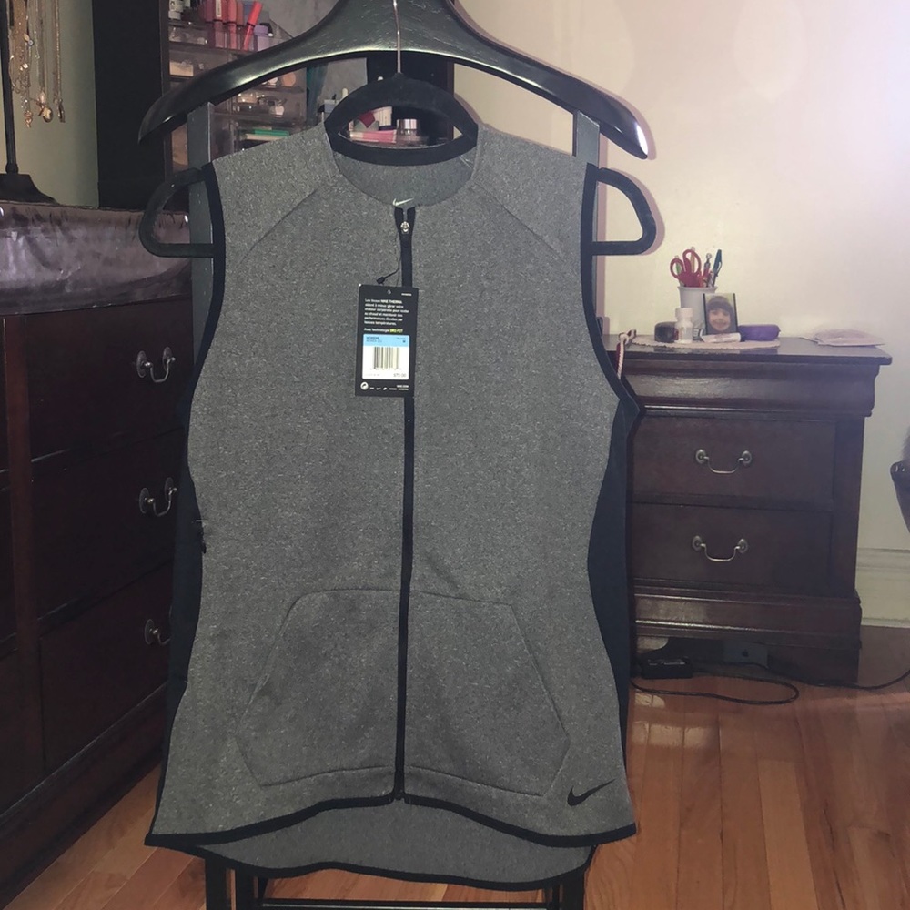 Nike Therma Vest